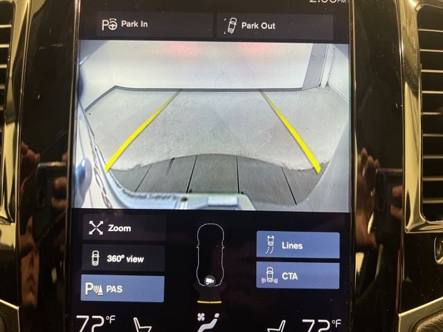 2017 Volvo XC90 T6 Momentum