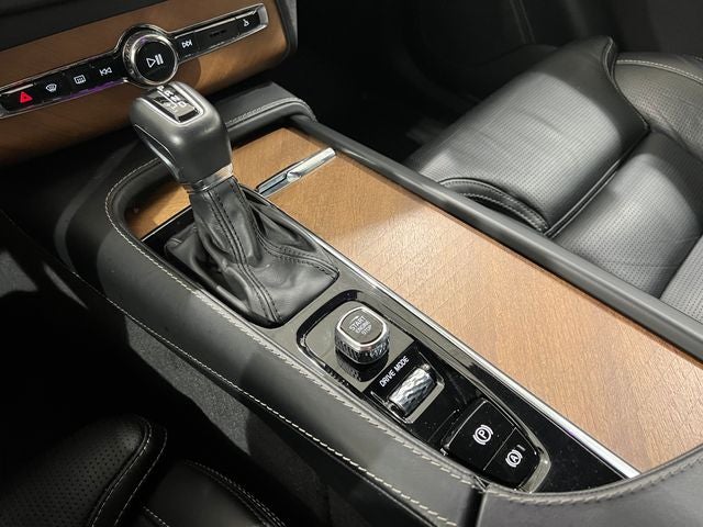 2018 Volvo XC90 T6 Inscription