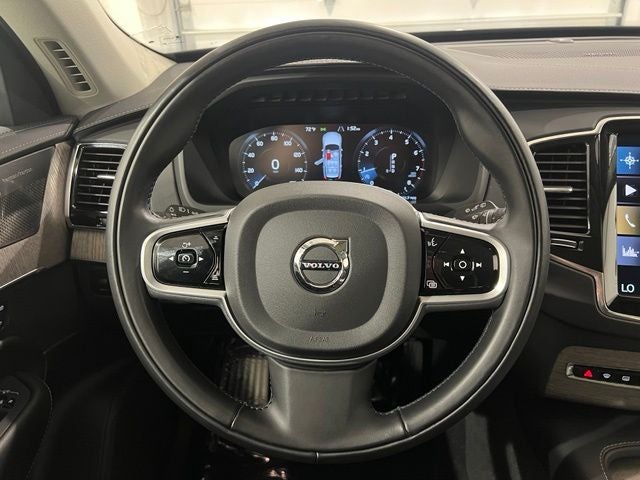 2022 Volvo XC90 T6 Inscription