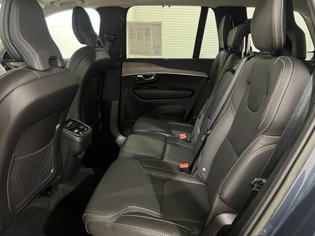 2022 Volvo XC90 T6 Inscription