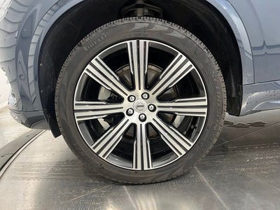 2022 Volvo XC90 T6 Inscription