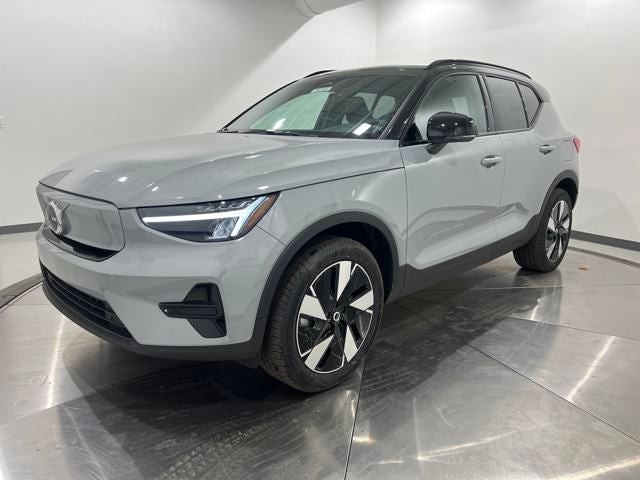 2024 Volvo XC40 Recharge Pure Electric Twin Core