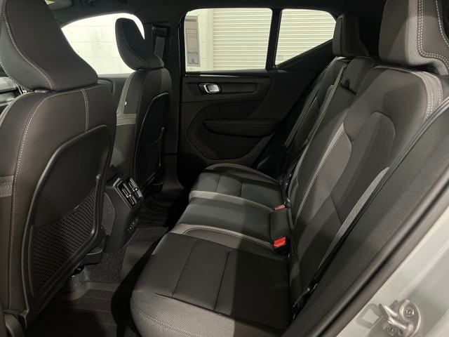 2024 Volvo XC40 Recharge Pure Electric Twin Core