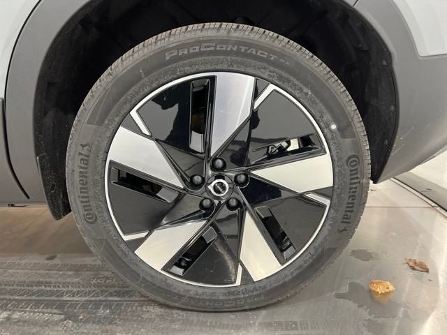 2024 Volvo XC40 Recharge Pure Electric Twin Core