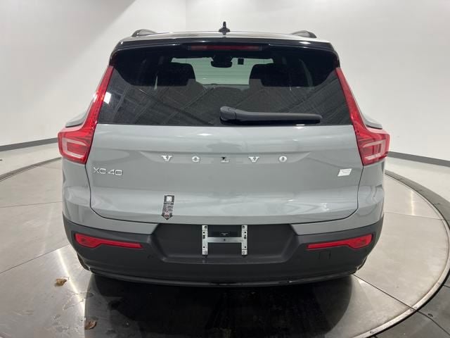 2024 Volvo XC40 Recharge Pure Electric Twin Core