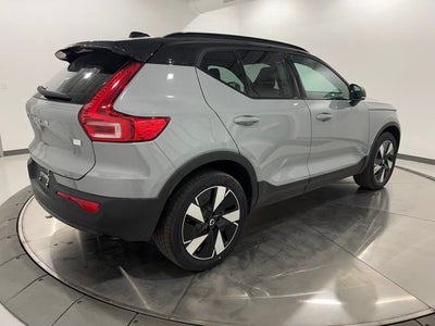 2024 Volvo XC40 Recharge Pure Electric Twin Core