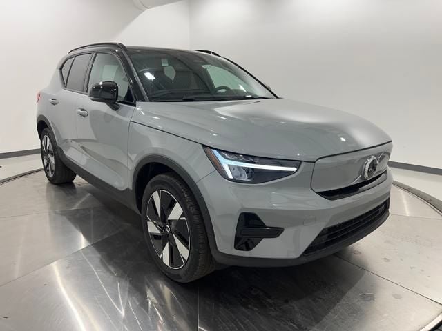 2024 Volvo XC40 Recharge Pure Electric Twin Core
