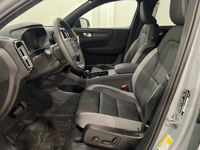 2024 Volvo XC40 Recharge Pure Electric Twin Core