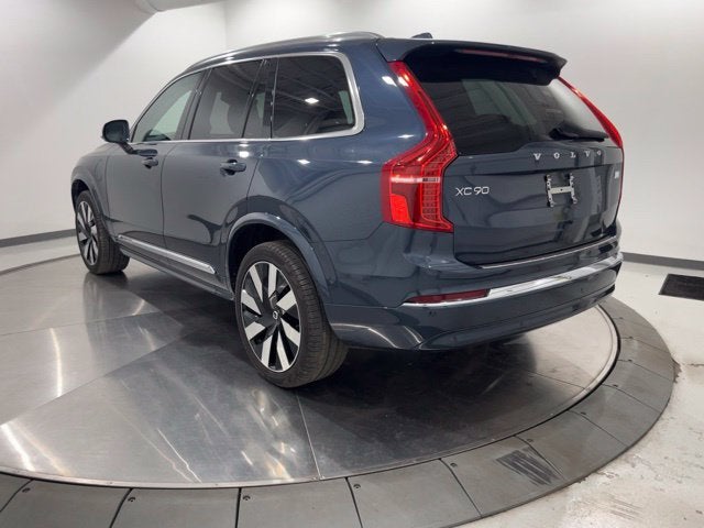 2024 Volvo XC90 Recharge Plug-In Hybrid T8 Plus Bright Theme 7 Passenger