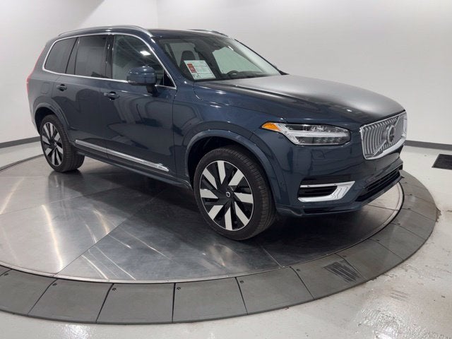 2024 Volvo XC90 Recharge Plug-In Hybrid T8 Plus Bright Theme 7 Passenger