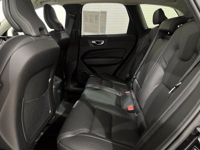 2024 Volvo XC60 Recharge Plug-In Hybrid Ultimate