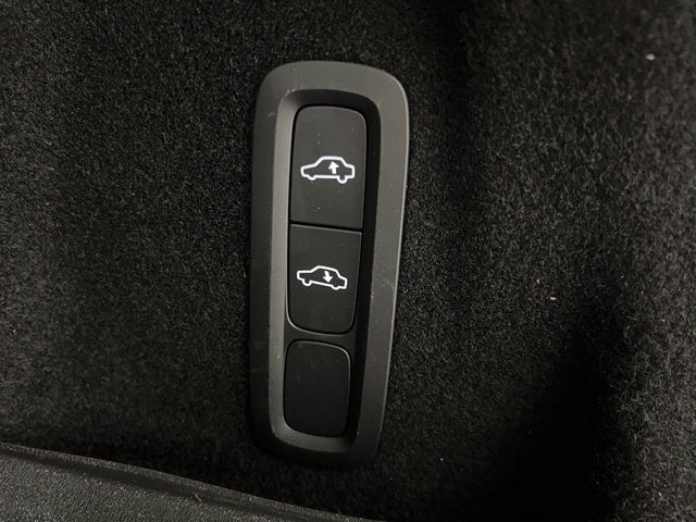 2024 Volvo XC60 Recharge Plug-In Hybrid Ultimate