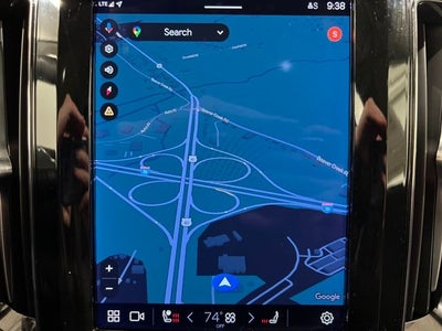 2023 Volvo XC60 Recharge Plug-In Hybrid T8 Plus Bright Theme