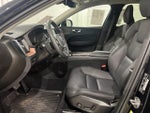 2023 Volvo XC60 Recharge Plug-In Hybrid T8 Plus Bright Theme
