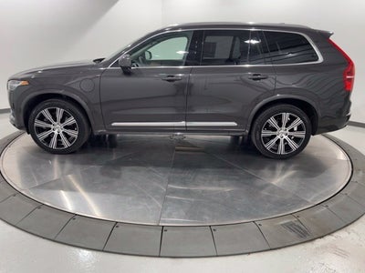 2025 Volvo XC90 Plug-In Hybrid T8 Plus 6 Passenger