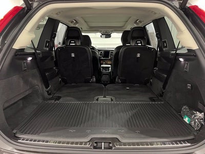 2025 Volvo XC90 Plug-In Hybrid T8 Plus 6 Passenger