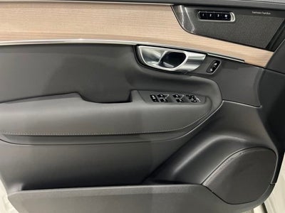2025 Volvo XC90 Plug-In Hybrid T8 Plus 7 Passenger 2025.5