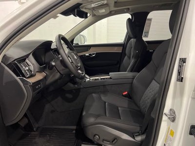 2025 Volvo XC90 Plug-In Hybrid T8 Plus 7 Passenger 2025.5