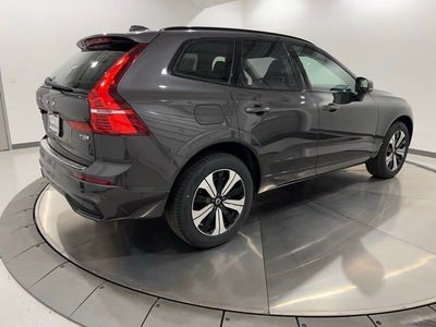 2025 Volvo XC60 Plug-In Hybrid T8 Plus