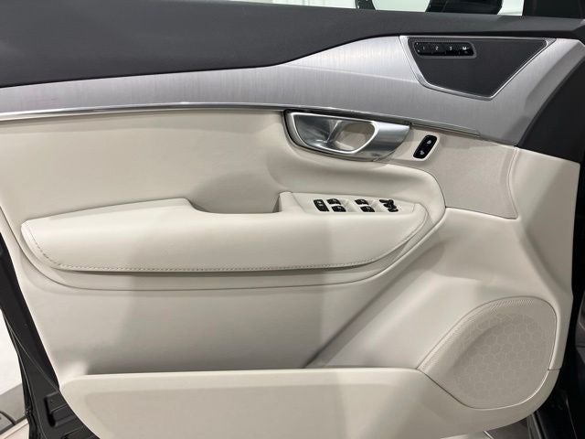2024 Volvo XC90 B5 Core