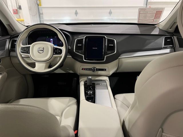 2024 Volvo XC90 B5 Core