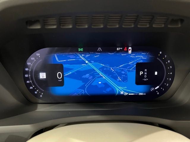 2024 Volvo XC90 B5 Core
