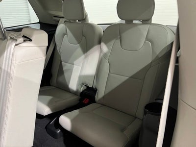 2024 Volvo XC90 B5 Core