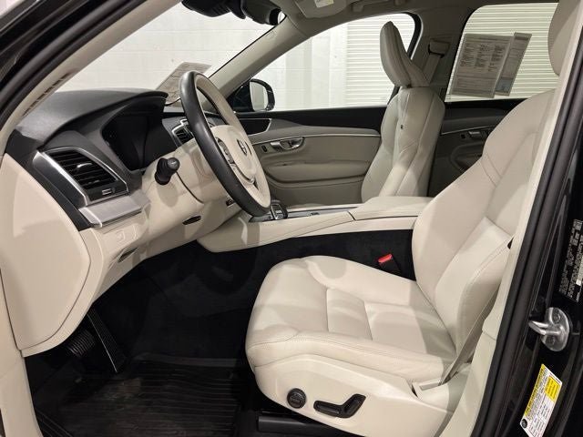 2024 Volvo XC90 B5 Core