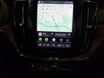 2024 Volvo XC60 B5 Ultimate Dark Theme