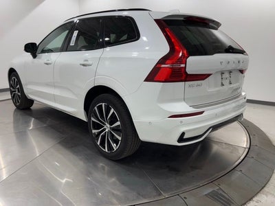 2023 Volvo XC60 B5 Plus Dark Theme