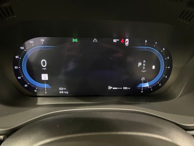 2023 Volvo XC60 B5 Plus Dark Theme