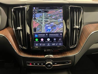 2023 Volvo XC60 B5 Plus Dark Theme