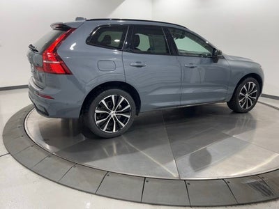 2023 Volvo XC60 B5 Plus Dark Theme