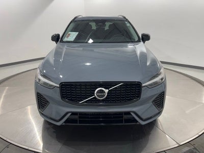 2023 Volvo XC60 B5 Plus Dark Theme