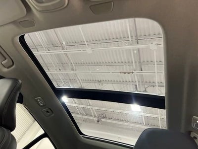 2025 Volvo XC40 B5 Core