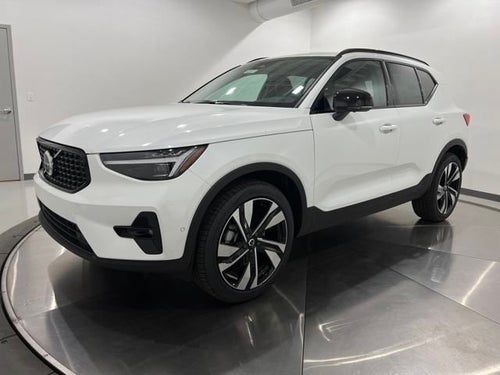 2026 Volvo XC40 ULTRA