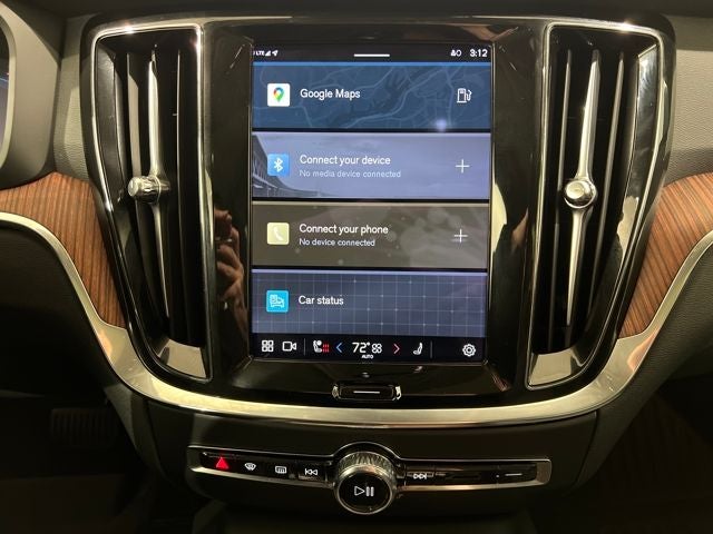 2024 Volvo V60 Cross Country B5 Plus