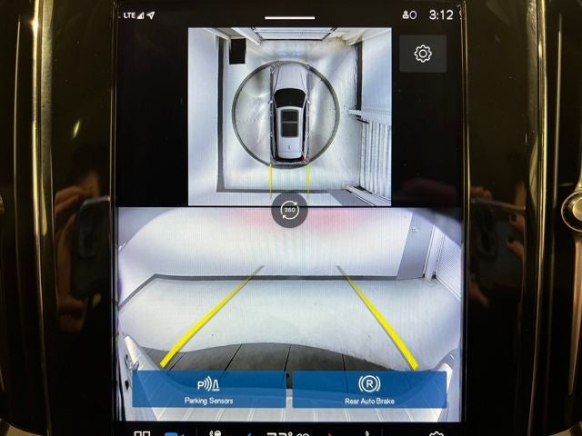 2024 Volvo V60 Cross Country B5 Plus