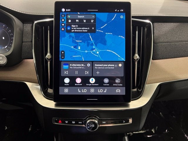 2025 Volvo XC90 B5 Core 2025.5