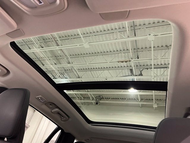 2025 Volvo XC90 B5 Core 2025.5