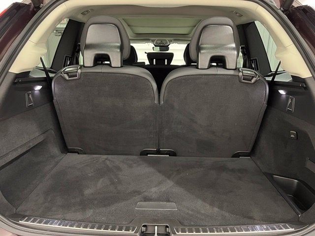 2025 Volvo XC90 B5 Core 2025.5