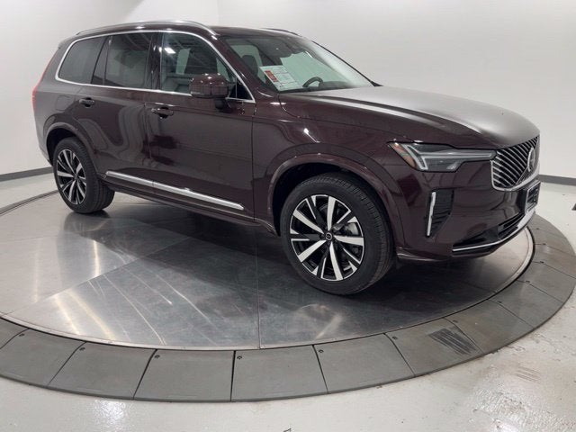 2025 Volvo XC90 B5 Core 2025.5