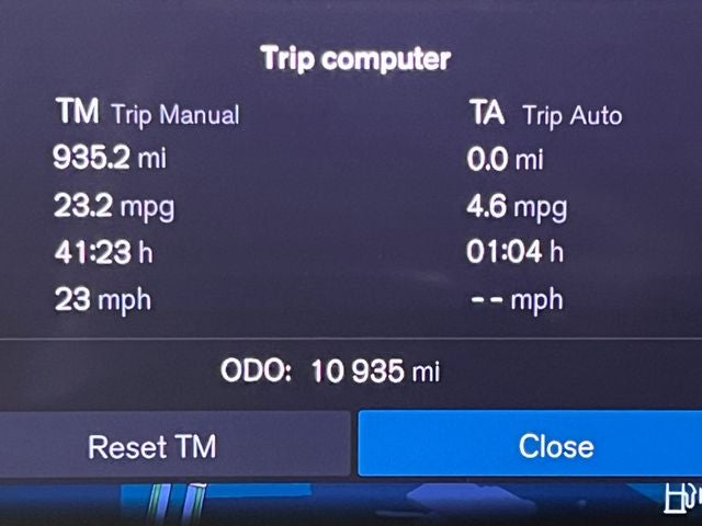 2025 Volvo XC90 B5 Plus