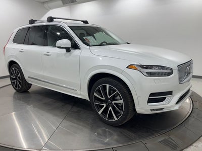 2025 Volvo XC90 B5 Plus
