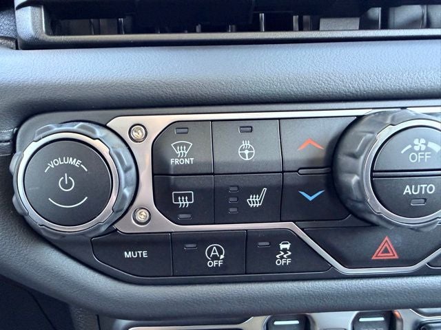 2025 Jeep Gladiator Rubicon CONVENIENCE GROUP