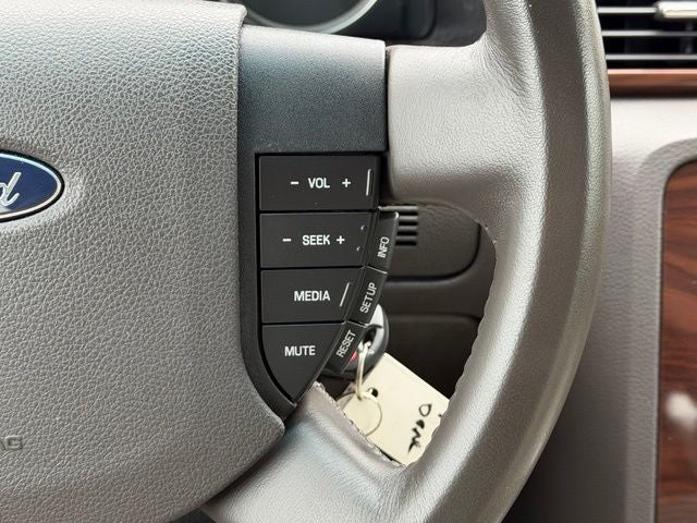 2008 Ford Taurus SEL