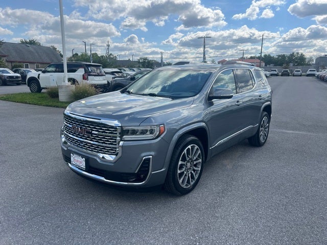 2022 GMC Acadia Denali