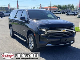 2023 Chevrolet Suburban LT