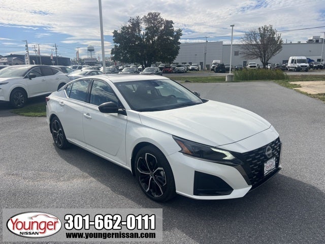 2025 Nissan Altima 2.5 SR PREMIUM PACKAGE