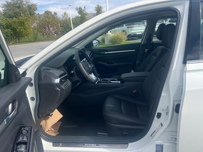 2025 Nissan Altima 2.5 SR PREMIUM PACKAGE